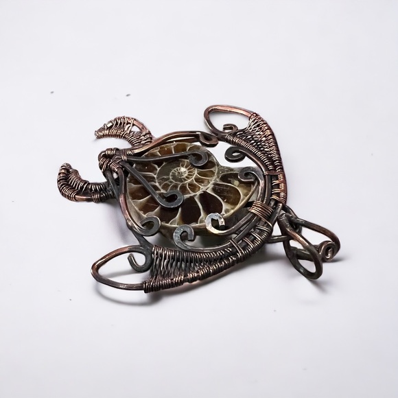 AMMONITE WIRE WRAPPED PENDANT - Picture 2 of 2